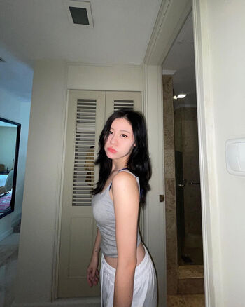 Full leaked Aurelia vizal page private onlyfans photo