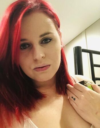 Full leaked Aussiesarah private onlyfans photo