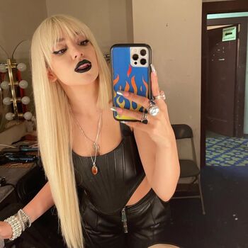 Full leaked Ava max  page private onlyfans photo