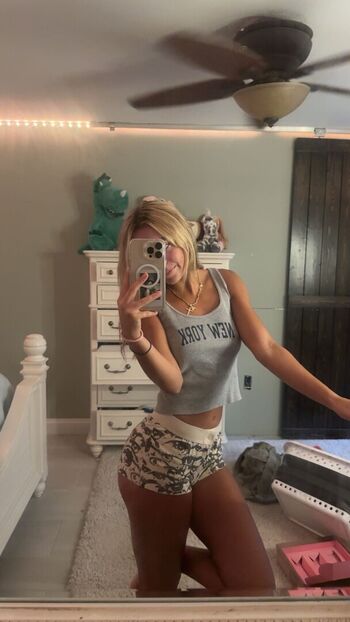 Full leaked Ava nucci page private onlyfans photo