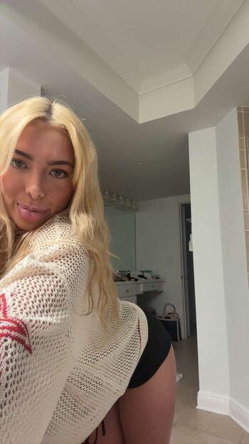 Full leaked Ava nucci page private onlyfans photo