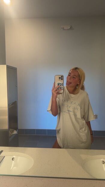 Full leaked Ava nucci private onlyfans photo