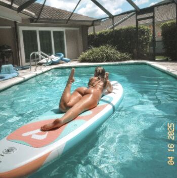 Full leaked Avalynn tait private onlyfans photo