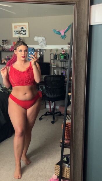 Full leaked Averageallison page private onlyfans photo