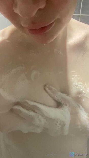 Full leaked Avery edison private onlyfans photo