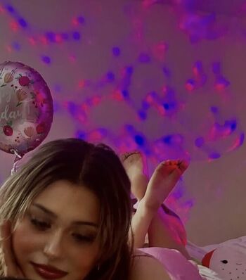 Full leaked Avery santoro private onlyfans photo