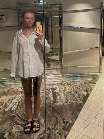 Full leaked Avery shipp private onlyfans photo