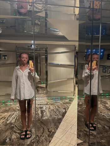 Full leaked Avery shipp private onlyfans photo