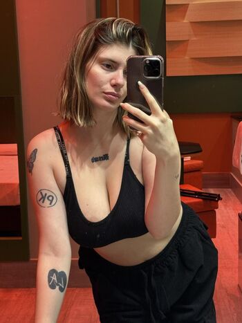 Full leaked Avmansi private onlyfans photo