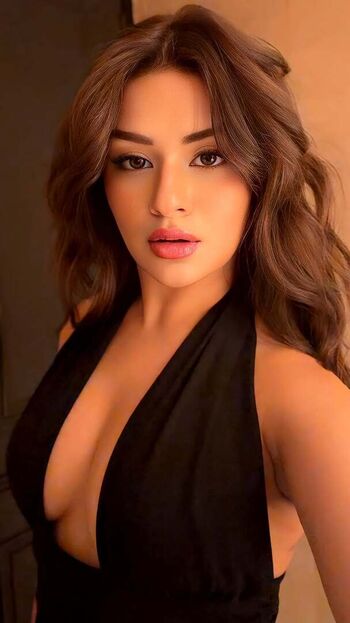 Full leaked Avneet kaur private onlyfans photo