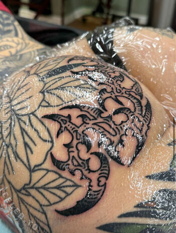 Full leaked Awlivv page private onlyfans photo