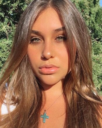 Full leaked Ayeisemi private onlyfans photo