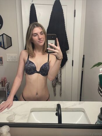 Full leaked Ayla parker private onlyfans photo