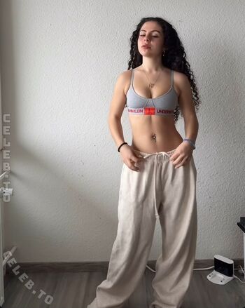 Full leaked Aylinaphrodite private onlyfans photo