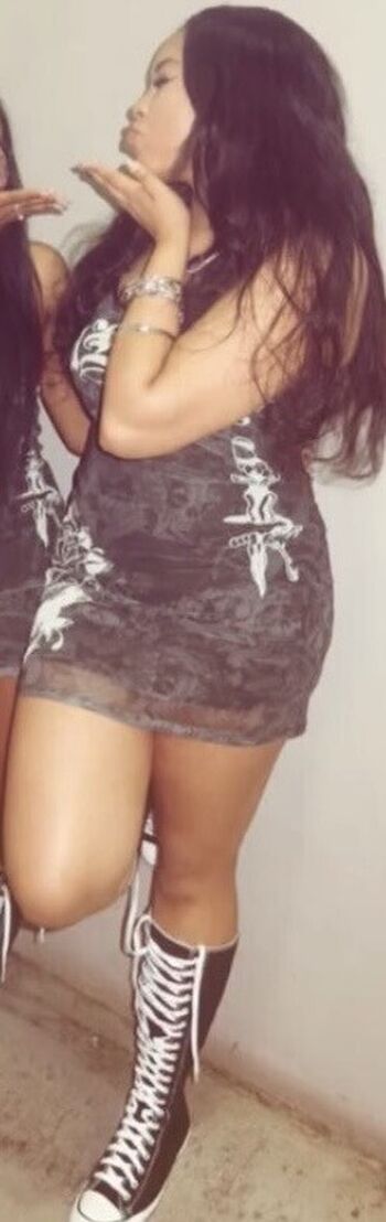 Full leaked Ayoo londyn private onlyfans photo