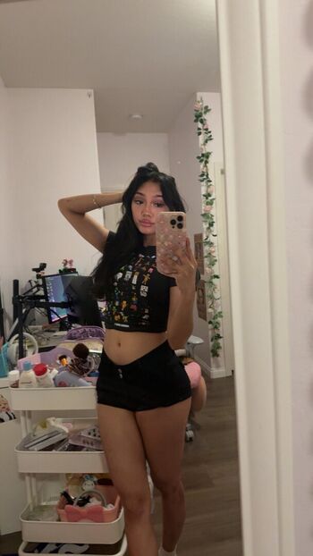 Full leaked Aziakiara private onlyfans photo