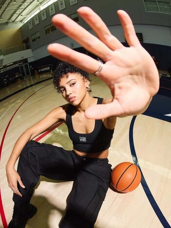 Full leaked Azzi fudd page private onlyfans photo