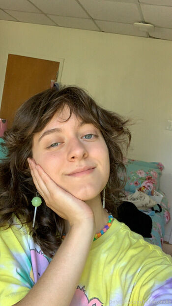 Full leaked Babiecandie page private onlyfans photo