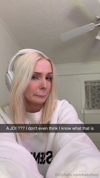 Full leaked Babyfooji peachtot private onlyfans photo