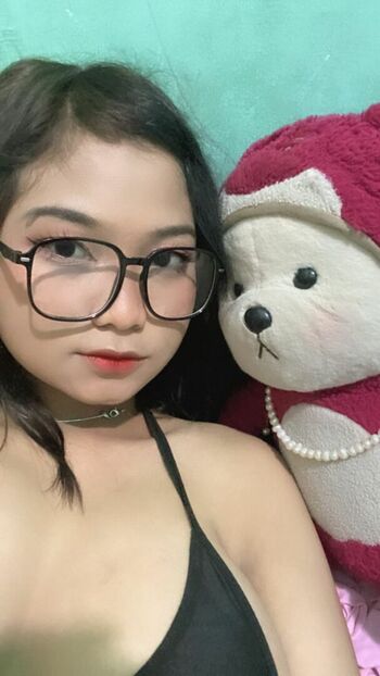 Full leaked Babyraa private onlyfans photo