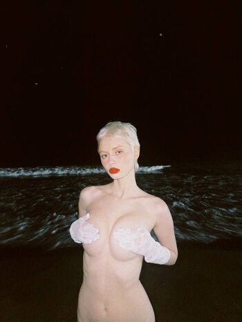 Full leaked Babyvailen private onlyfans photo