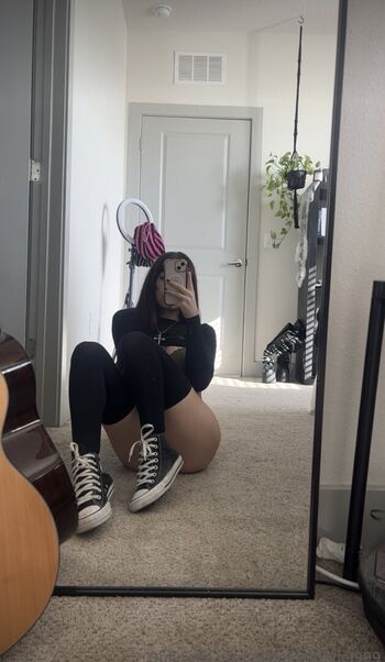 Full leaked Babyybattttt private onlyfans photo
