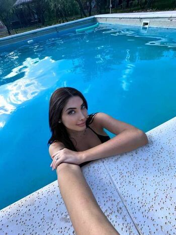 Full leaked Babyylinnx private onlyfans photo