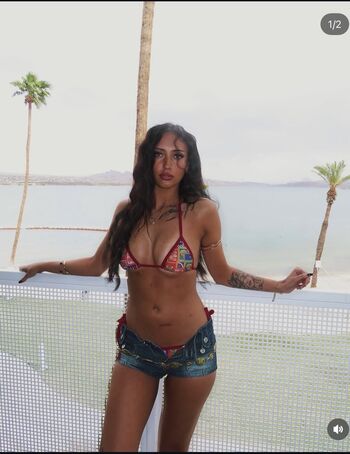 Full leaked Babyyyashh private onlyfans photo