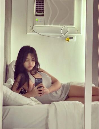 Full leaked Badbinch page private onlyfans photo