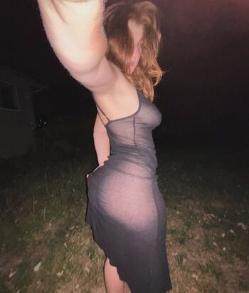 Full leaked Badlilbunny private onlyfans photo