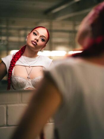 Full leaked Badmomzjay page private onlyfans photo