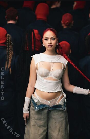 Full leaked Badmomzjay private onlyfans photo