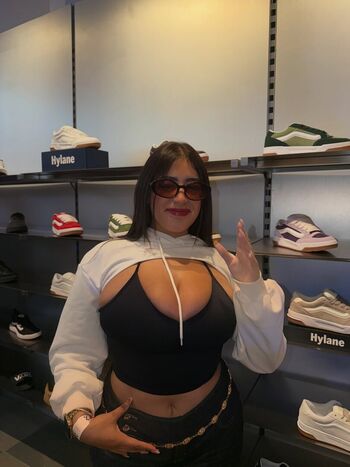 Full leaked Baelib private onlyfans photo