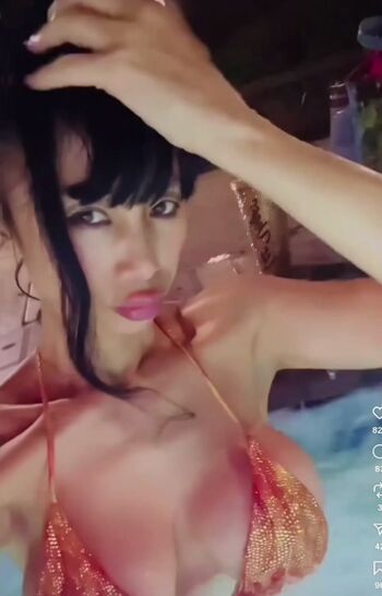 Full leaked Bai ling  page private onlyfans photo