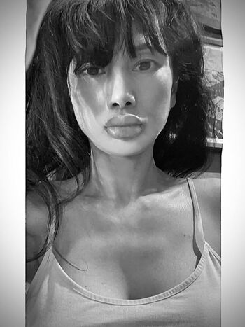 Full leaked Bai ling private onlyfans photo