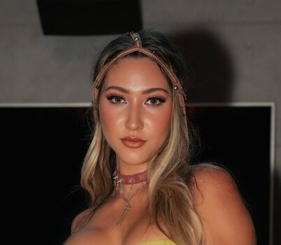 Full leaked Bailey parks private onlyfans photo