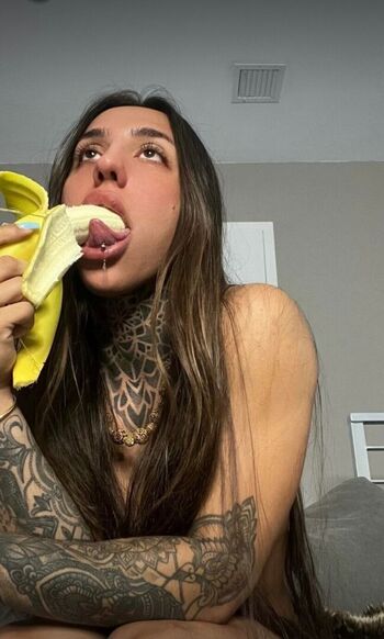 Bakhar Nabieva / Бахар Набиева