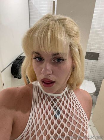 Full leaked Bambi b private onlyfans photo