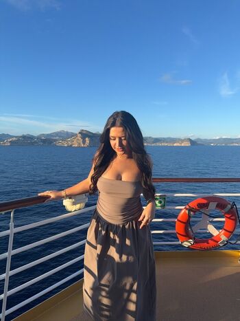 Full leaked Bambinobecky private onlyfans photo