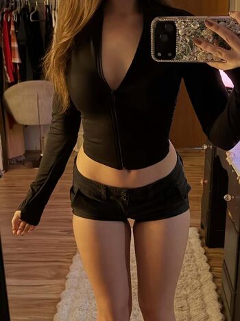 Full leaked Bandiepryor private onlyfans photo