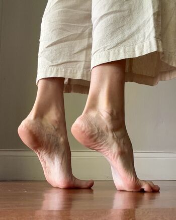 Full leaked Barearchedbeauty page private onlyfans photo