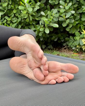 Full leaked Barearchedbeauty page private onlyfans photo