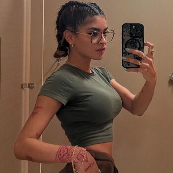 Full leaked Basedaleja private onlyfans photo