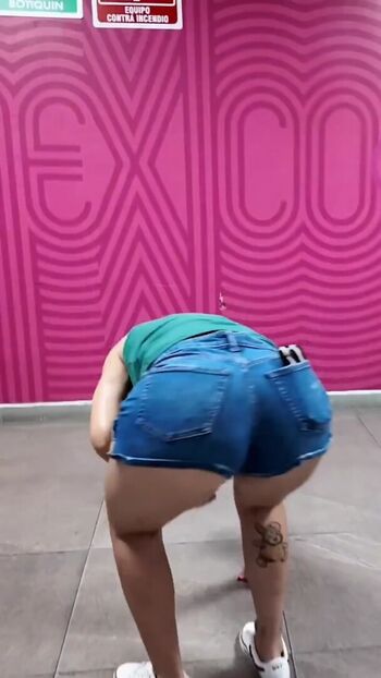 Bayley WWE Wrestler