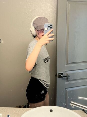 Full leaked Bbaybeebirkin chocoostrabieee riukumabear lilpinkiezzz private onlyfans photo