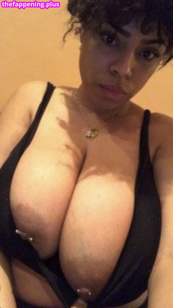 BBC Dildo Solos / Riding / Stroking / Sucking / etc. / https: / lyssaoficiall / talitasilvx Nacktes OnlyFans Foto #360