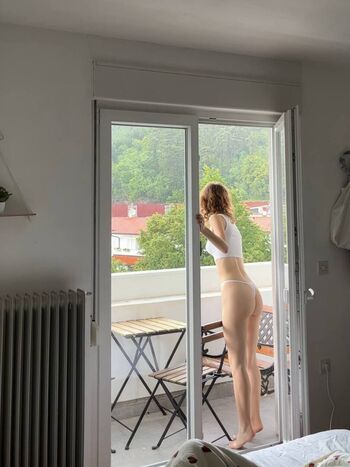 Full leaked Bberniaa private onlyfans photo