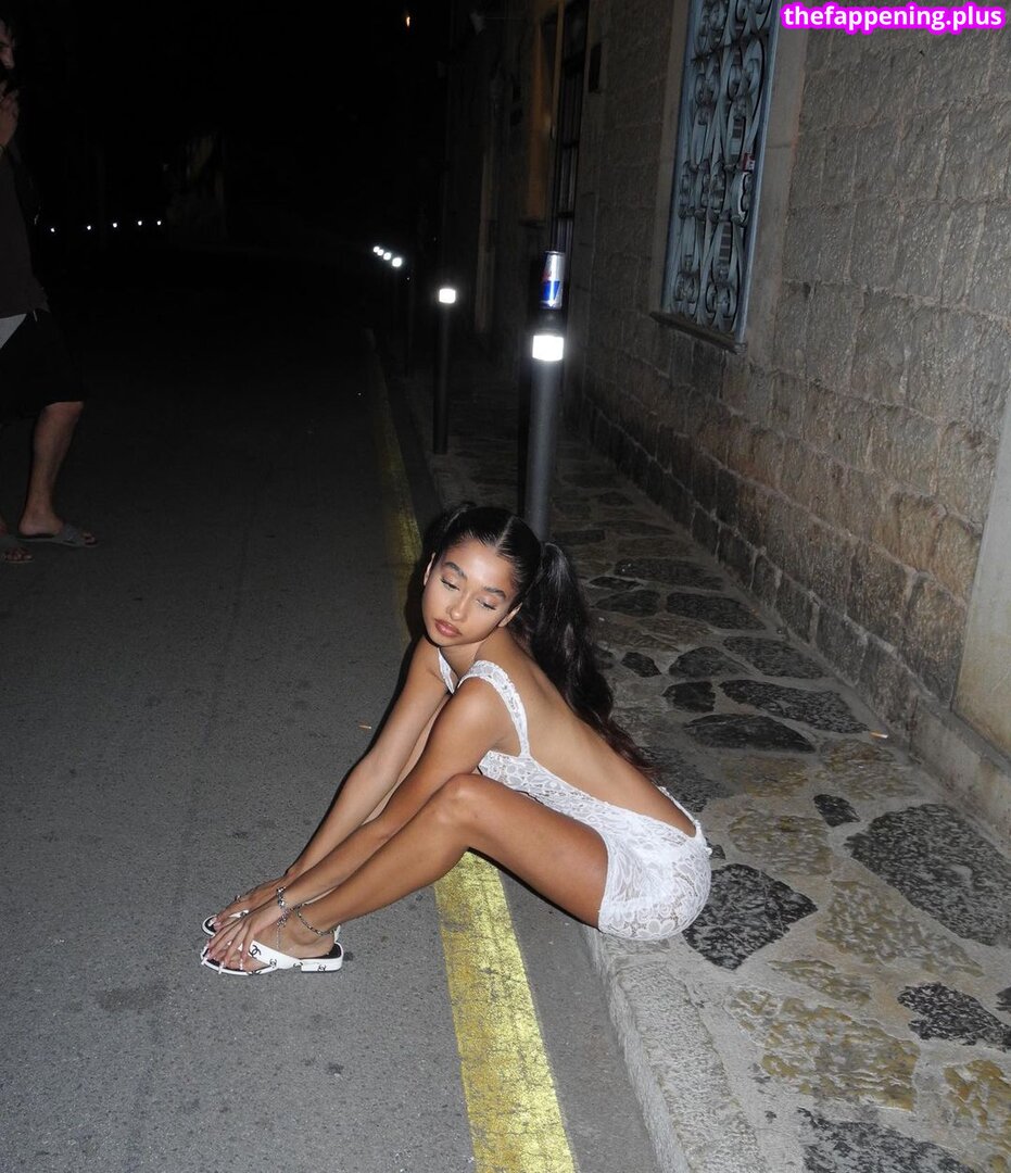 Bbtrickz / belizekazi Foto OnlyFans Desnuda #32