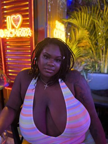 Full leaked Darla claire / private onlyfans photo