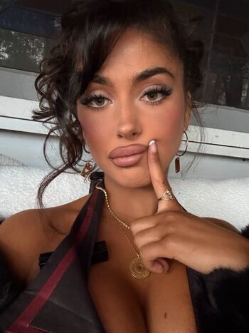 Full leaked Bbyashli private onlyfans photo